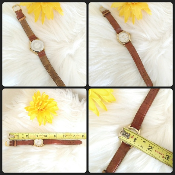 Vintage Women's Two Tone Guess Watch - Picture 4 of 5